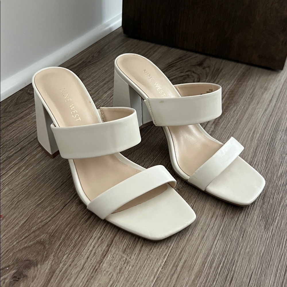NINE WEST Cream Square Toe Double Band Slide Open Toe Heels - Size 8.5